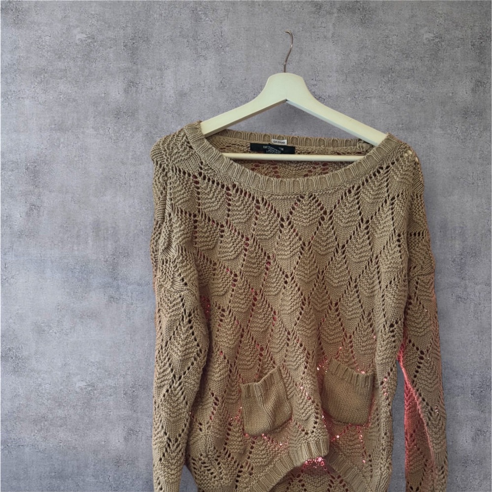 Women's Tan Knit Sweater
